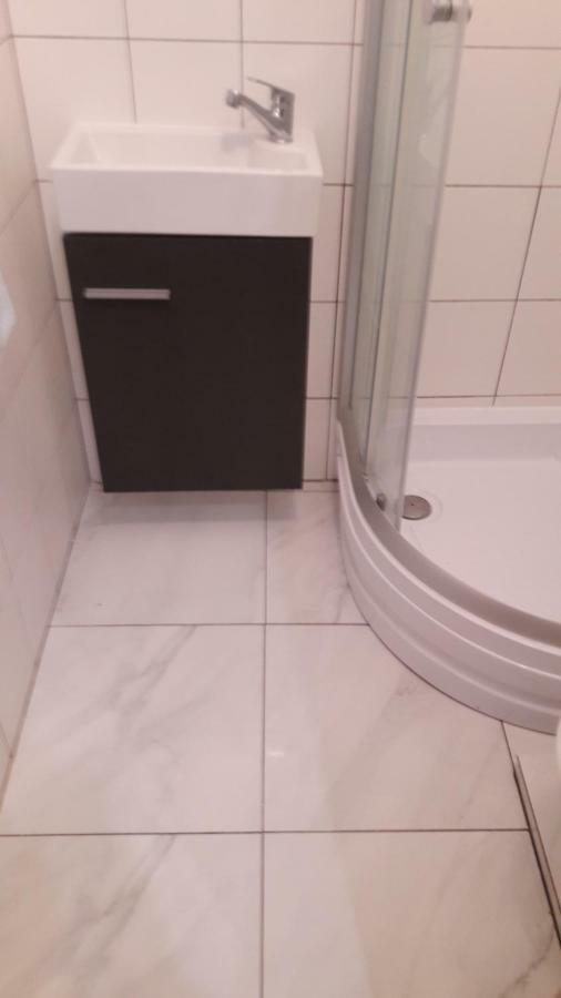 סנג' Apartment Matej מראה חיצוני תמונה